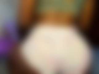 Live cam show with Paradise-Foxxx - Domination on TeamSkeetLive