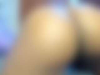 Live cam show with Paradise-Foxxx - Black BBW on fuck-show.com