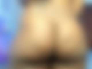Live cam show with Paradise-Foxxx - BBW on studioflirtlive.com