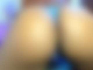 Paradise-Foxxx's Live Sex Cam Show