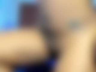 Live cam show with Paradise-Foxxx - Young Adult on milfzrlive.com