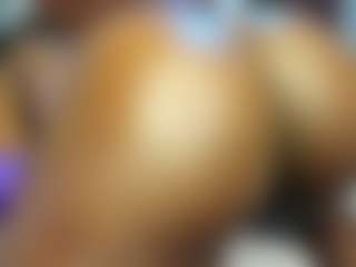 Live cam show with Paradise-Foxxx - BBW on liverealitysex.com