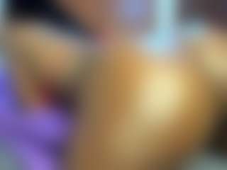 Live cam show with Paradise-Foxxx - Joi on WildCum