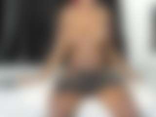 Live cam show with Sweet-Alma - Ass Bouncing on crypto-cams