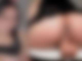 Live cam show with Zoe - Tattoos on xplaylive.com