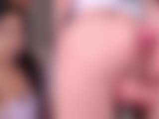 Live cam show with Zoe - Facial Piercings on Uber Horny