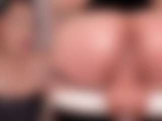 Live cam show with Zoe - Fuck Machine on livesuperchat.net