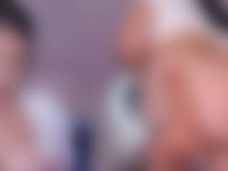 Live cam show with Zoe - Facial Piercings on Pornisteam.com