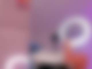 Live cam show with Zoe - Brown Eyes on camgirlchat.live