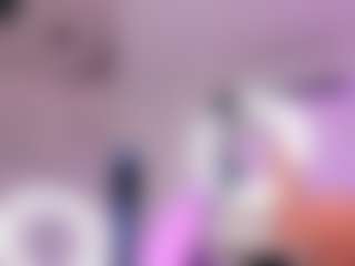 Live cam show with Zoe - Fullynaked on livesexfox.com