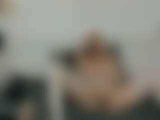 AdrianaRussow's Live Sex Cam Show