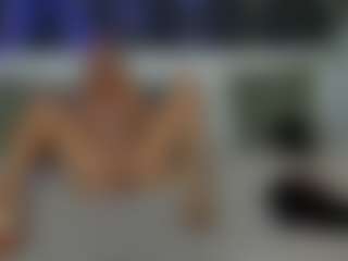 Live cam show with AdrianaRussow - Handjob on Ass Tok