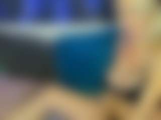AdrianaRussow's Live Sex Cam Show