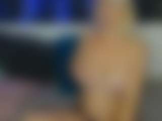 AdrianaRussow's Live Sex Cam Show