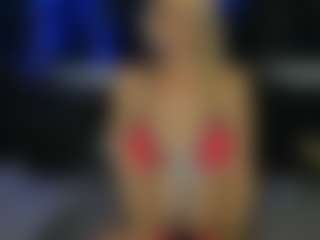 Live cam show with AdrianaRussow - Mature on Soda Cam