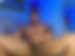 Live cam show with Axel-Daviss-1 - Tattoos on Big Tits