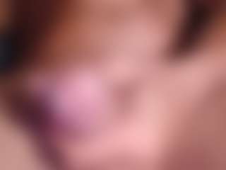 Live cam show with swegigolo - Big Balls on AdultVida.com