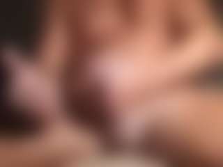 Live cam show with swegigolo - British on Camsoda