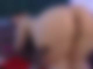 Live cam show with Bonnie-Whitee - College on studioflirtlive.com