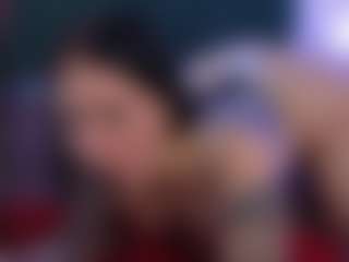Bonnie-Whitee MILF webcam performer live streaming