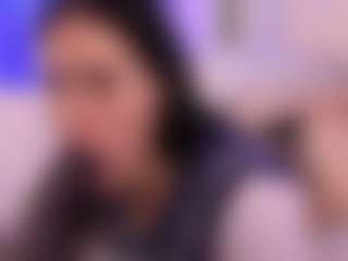 Live cam show with Bonnie-Whitee - Living Room on crypto-cams