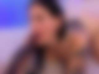 Live cam show with Bonnie-Whitee - Bikini on Camsoda