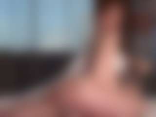 Live cam show with GlennaBolam - Interactivetoy on Dare Cams