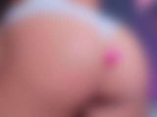 MaluLopez's Live Sex Cam Show