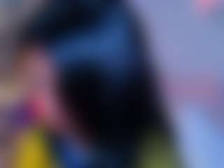 Live cam show with MaluLopez - Oil on Hubzter Live