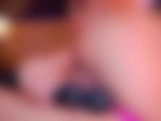 MaluLopez's Live Sex Cam Show
