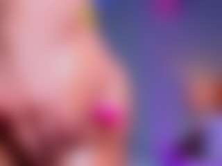 Live cam show with MaluLopez - Landingstrip on camwithhim.com