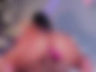 Live cam show with MaluLopez - Spank on Fling VIP Chat