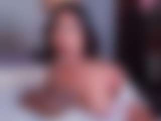 MaluLopez's Live Sex Cam Show