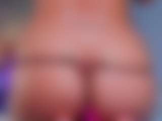 Live cam show with Malu Lopez - Creampie on crypto-cams