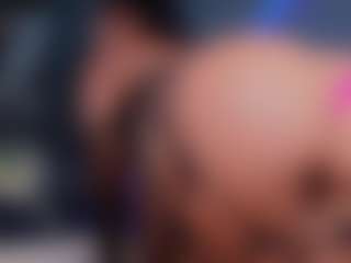 Live cam show with Malu Lopez - Twerk on Camsoda