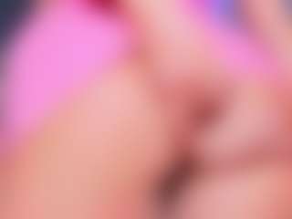 Malu Lopezとのライブチャットショー - CamsodaのSpank