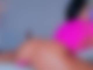 Live cam show with Malu Lopez - Drinking on CamClone