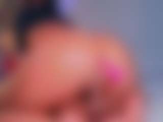 Live cam show with Malu Lopez - College Lovense on Camiplay Live