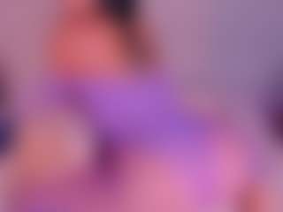 Live cam show with Malu Lopez - Lush on Camsoda