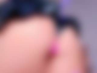 Live cam show with Malu Lopez - BBW College on Camming Site