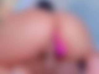 Live cam show with Malu Lopez - Cowgirl on Nude Live Now