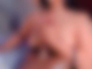 Live cam show with Malu Lopez - Brown Eyes on sexytreat.net