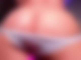 Malu Lopez's Live Sex Cam Show