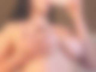 Live cam show with Renaxi-Smith - Tittyfuck on luckytryst.com