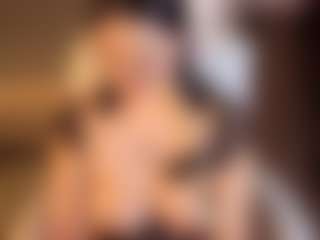 Renaxi-Smith's Live Sex Cam Show