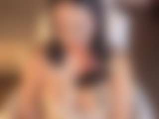 Live cam show with Renaxi-Smith - Tittyfuck on Camsoda
