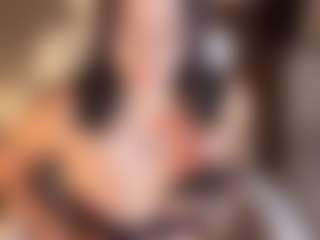 Renaxi-Smith's Live Sex Cam Show