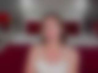 Live cam show with TeresaLins - Red Hair Middle Aged on Cam Slut