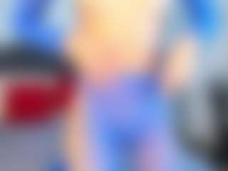 Live cam show with AryaStar - Normal on CamwithHer