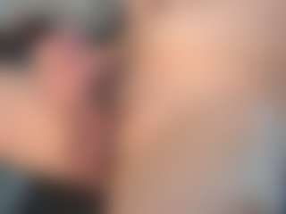 bongbong813's Live Sex Cam Show